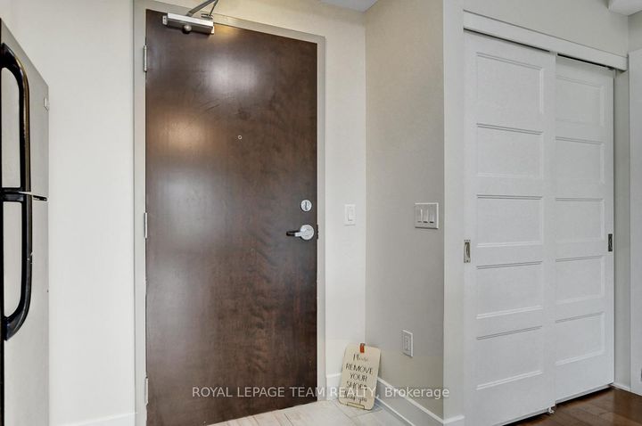 Photo 4 at 201 - 2785 Baseline Road, Nepean (Redwood Park), Ottawa