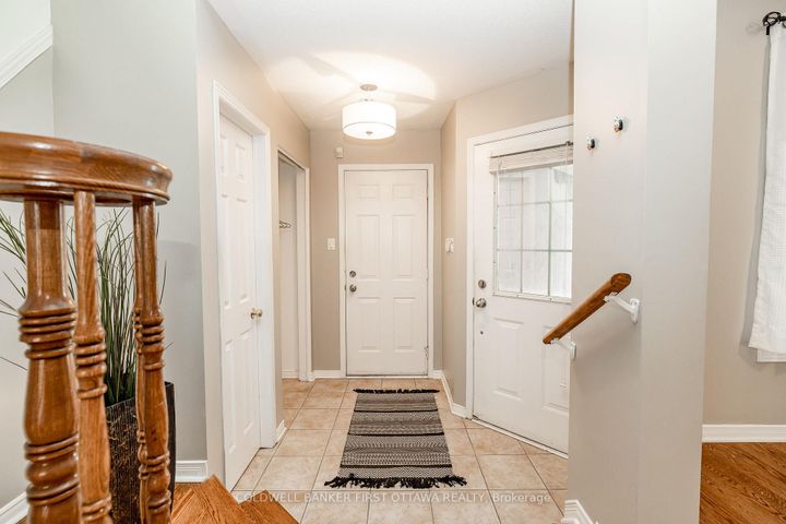 Photo 1 at 92 DEERFOX Drive, Nepean (Longfields), Ottawa