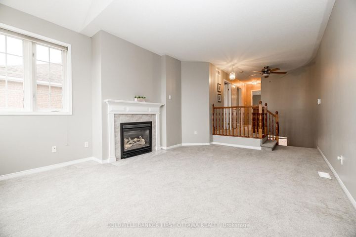 Photo 24 at 92 DEERFOX Drive, Nepean (Longfields), Ottawa