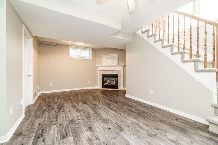 Photo 44 at 92 DEERFOX Drive, Nepean (Longfields), Ottawa