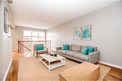 Photo 6 at 92 DEERFOX Drive, Nepean (Longfields), Ottawa