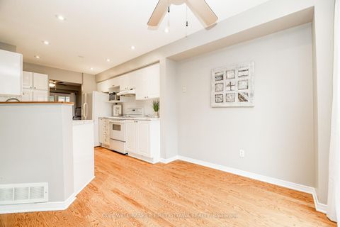 Photo 13 at 92 DEERFOX Drive, Nepean (Longfields), Ottawa