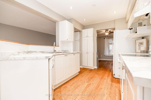 Photo 15 at 92 DEERFOX Drive, Nepean (Longfields), Ottawa