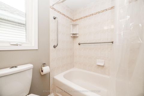 Photo 33 at 92 DEERFOX Drive, Nepean (Longfields), Ottawa