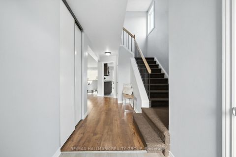 Photo 1 at 55 Fair Oaks Crescent, Nepean (Craig Henry/Woodvale), Ottawa