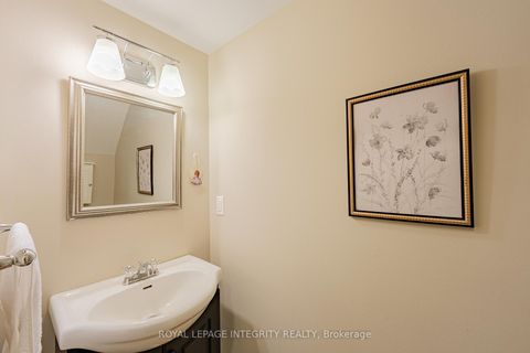 Photo 8 at 7 - 6 Sweetbriar Circle, Nepean (Pheasant Run), Ottawa