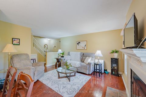 Photo 13 at 7 - 6 Sweetbriar Circle, Nepean (Pheasant Run), Ottawa