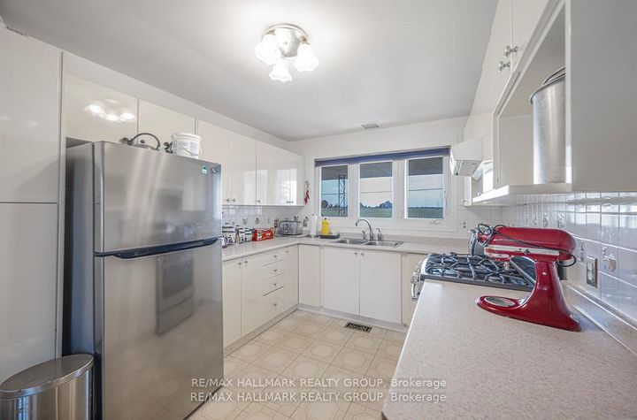 Photo 17 at 6050 Old Richmond Road, Nepean (South of Fallowfield Road), Ottawa