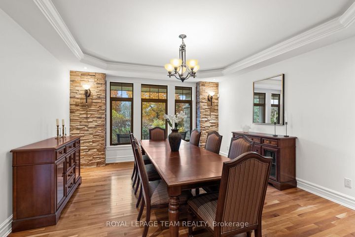 Photo 16 at 7 Sara Court, Nepean (Fallowfield), Ottawa