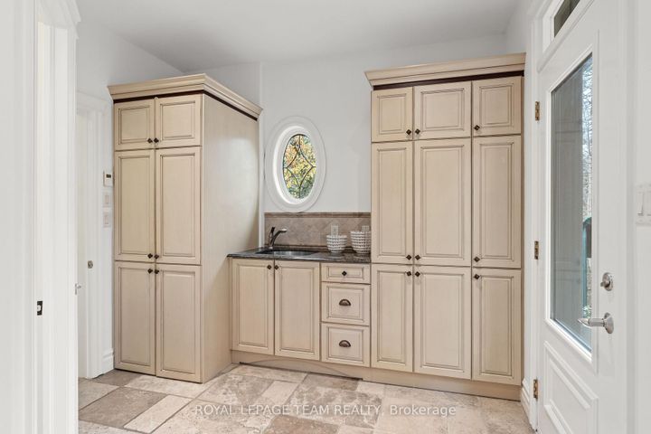 Photo 24 at 7 Sara Court, Nepean (Fallowfield), Ottawa