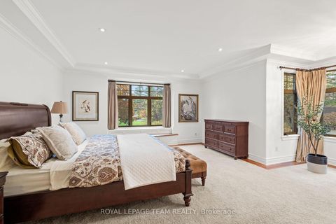 Photo 18 at 7 Sara Court, Nepean (Fallowfield), Ottawa