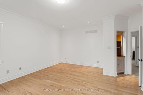 Photo 35 at 7 Sara Court, Nepean (Fallowfield), Ottawa