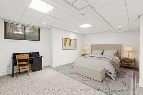 Photo 39 at 7 Sara Court, Nepean (Fallowfield), Ottawa