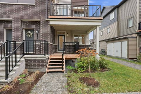 Photo 26 at 135 Anthracite Private, Nepean (Heritage Park), Ottawa