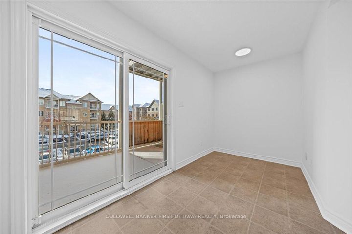 Photo 9 at 112 Paseo Private, Nepean (Centrepointe), Ottawa