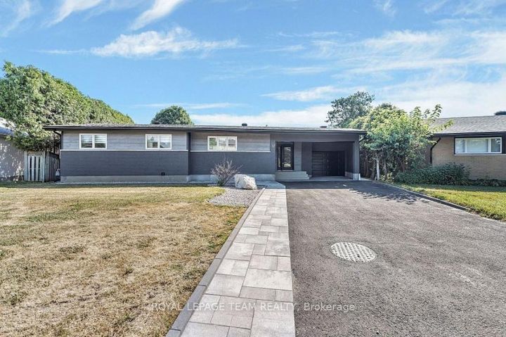 Photo 0 at 12 Largo Crescent, Nepean (Meadowlands/Crestview), Ottawa