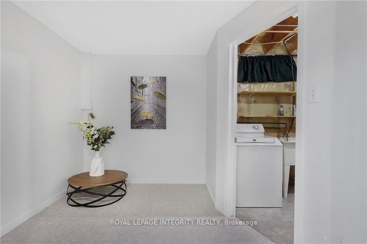 Photo 23 at 77 Daventry Crescent, Nepean (Longfields), Ottawa