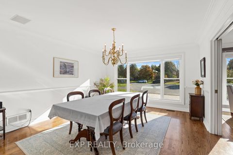 Photo 13 at 1353 Pelkey Court, Manotick Village & Manotick Estates, Manotick