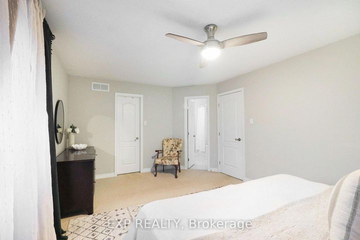 Photo 13 at 34 Avonmore Crescent, Nepean (Barrhaven East), Ottawa