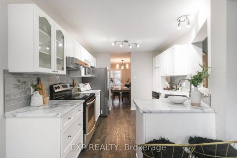 Photo 7 at 34 Avonmore Crescent, Nepean (Barrhaven East), Ottawa