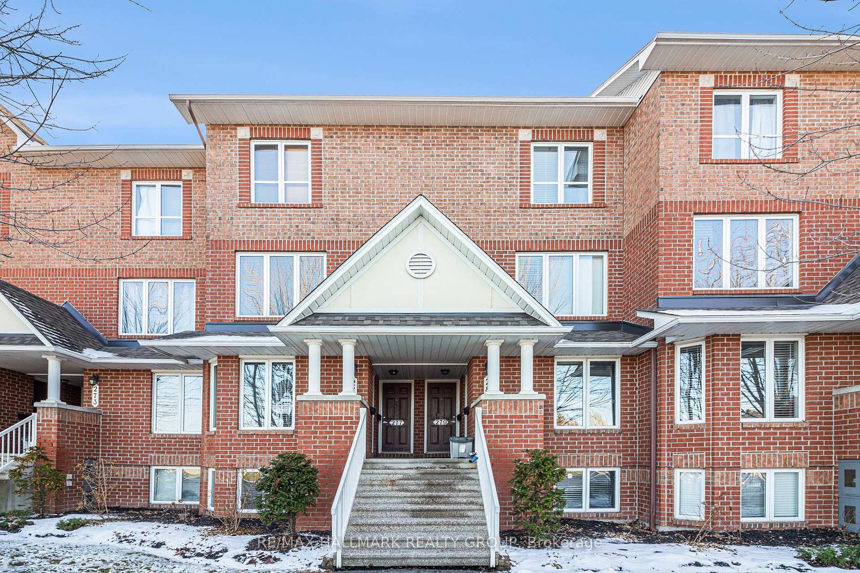 275 AQUAVIEW Drive, Avalon East, Orleans 2