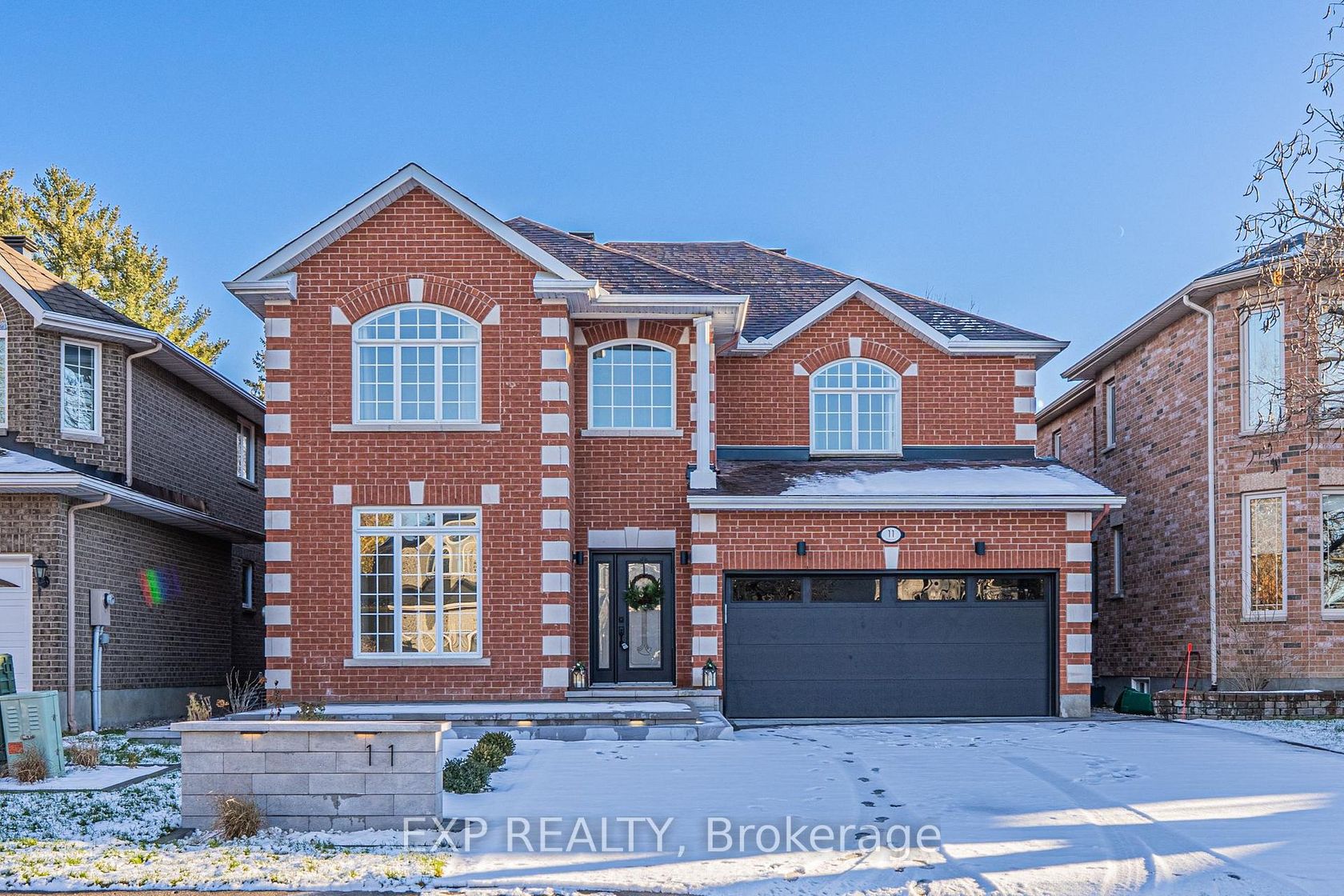 11 WELLSMERE Court, Nepean (Rideau Heights/Rideau River), Ottawa 