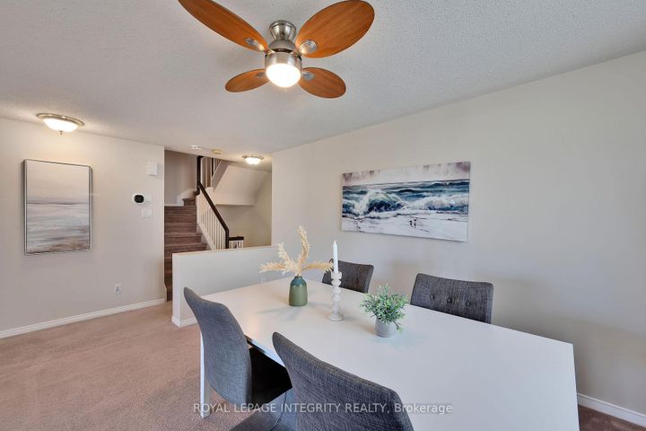 Photo 3 at B - 10 Daybreak Street, Nepean (Barrhaven East), Ottawa