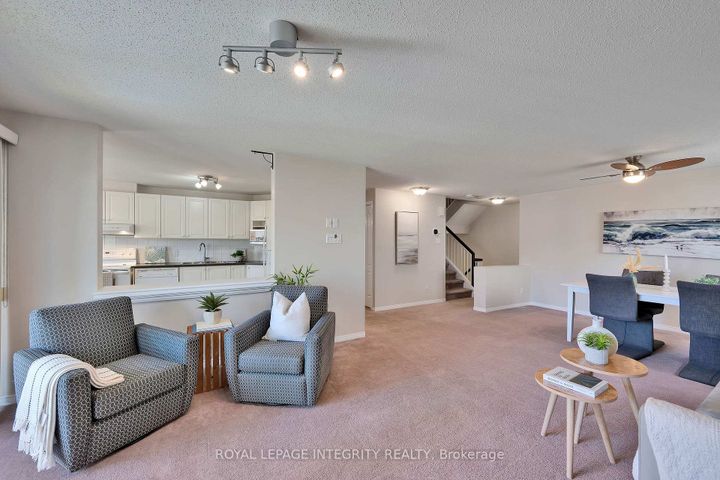 Photo 9 at B - 10 Daybreak Street, Nepean (Barrhaven East), Ottawa