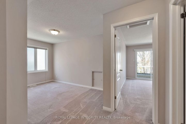 Photo 24 at B - 10 Daybreak Street, Nepean (Barrhaven East), Ottawa