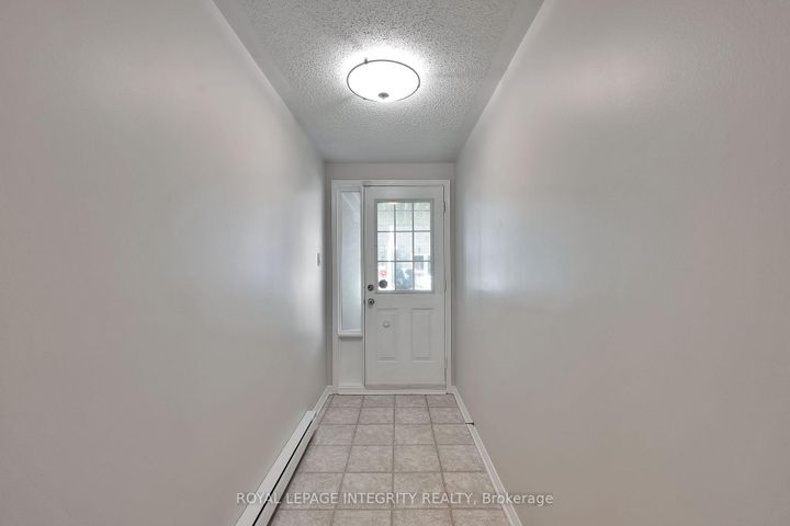 Photo 30 at B - 10 Daybreak Street, Nepean (Barrhaven East), Ottawa