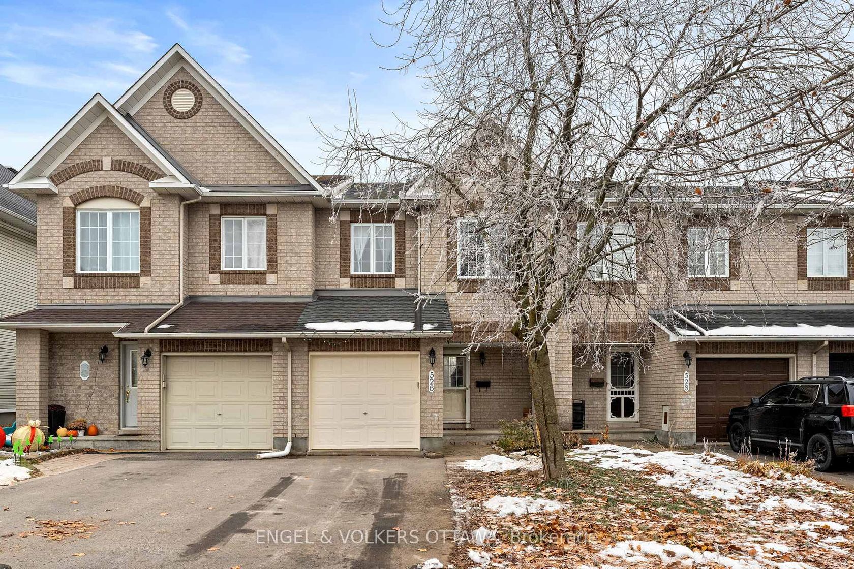 526 Meadowbreeze Drive, Emerald Meadows/Trailwest, Kanata 2