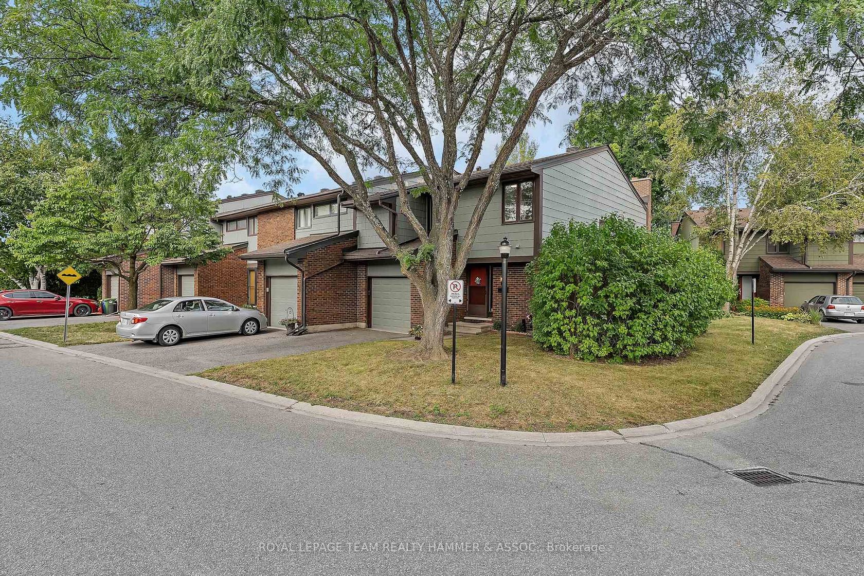 8 Chisholm Court, Beaverbrook, Kanata 2