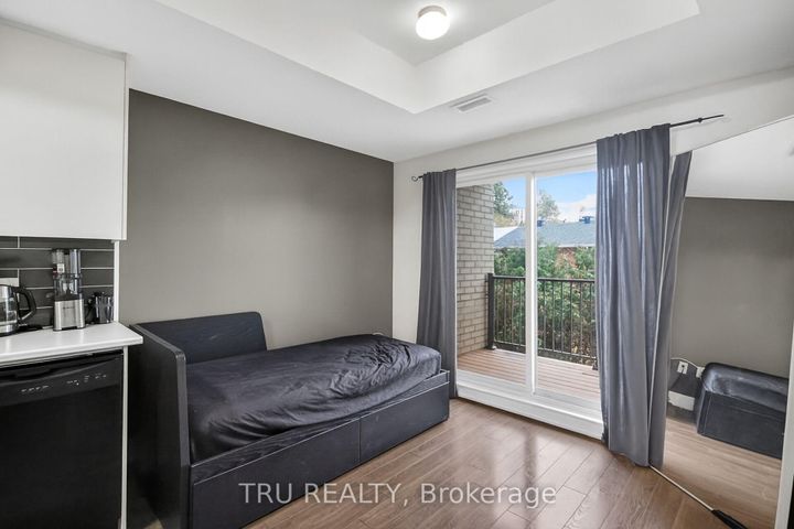 Photo 11 at 207 - 2785 Baseline Road S, Nepean (Redwood Park), Ottawa
