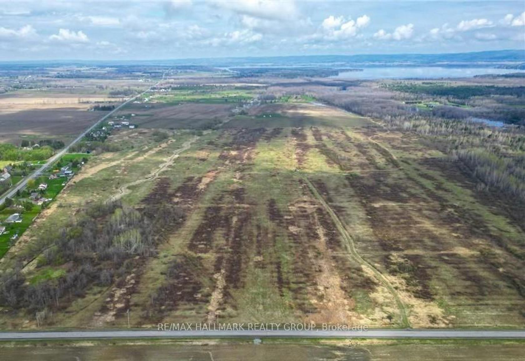 3310 Dunrobin Road, Dunrobin Shores, Constance Bay 2