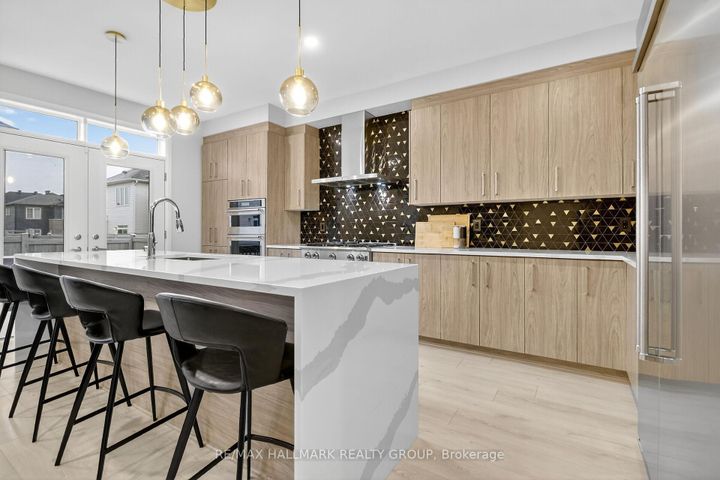 Photo 13 at 720 Cappamore Drive, Nepean (Half Moon Bay), Ottawa