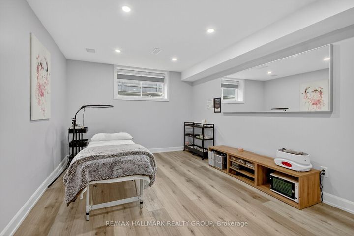 Photo 39 at 720 Cappamore Drive, Nepean (Half Moon Bay), Ottawa