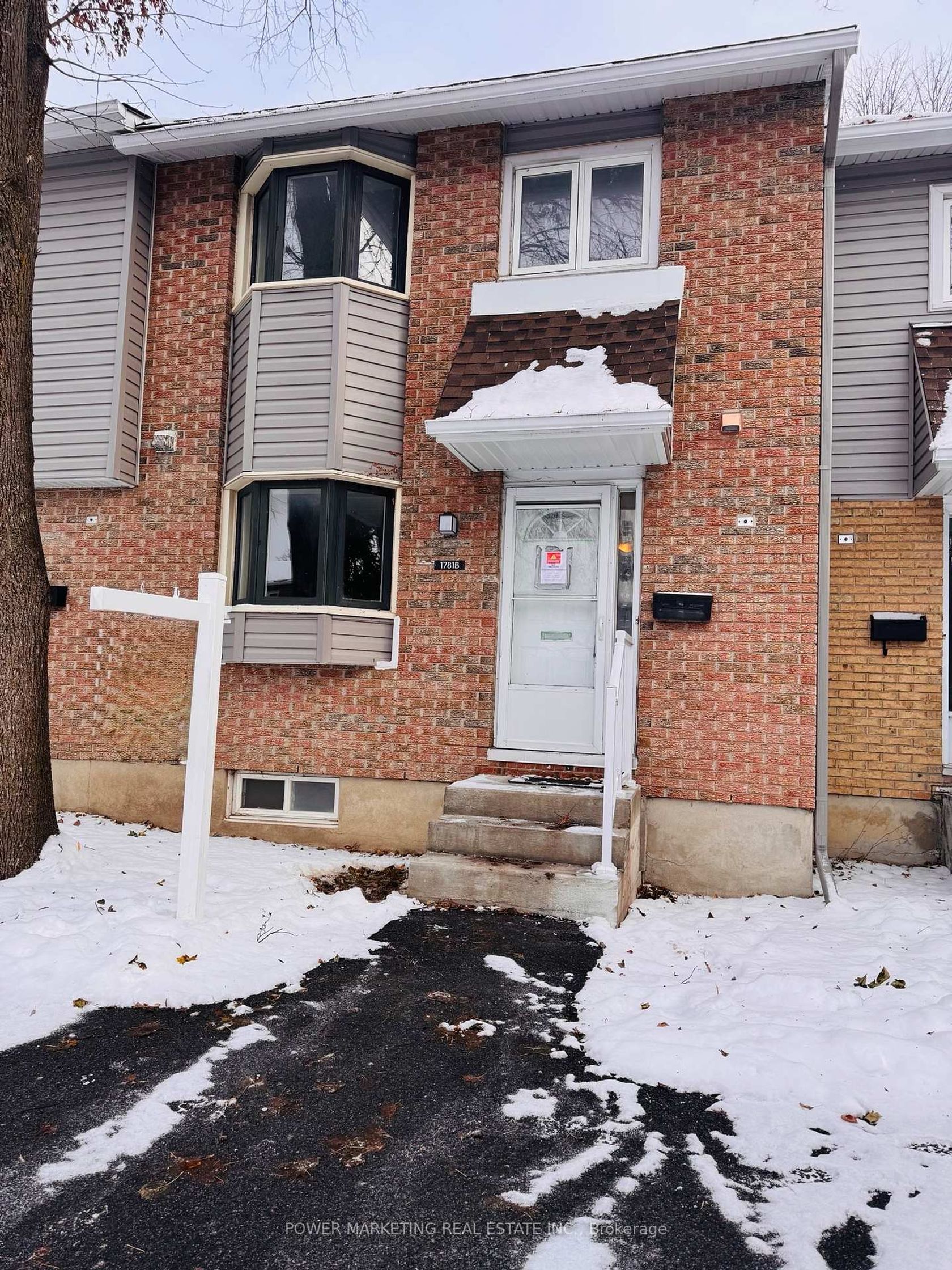 1781 Lamoureux Drive, Queenswood Heights South, Orleans 2