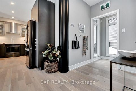 Photo 3 at 204 - 2376 Tenth Line Road, Avalon West, Orleans