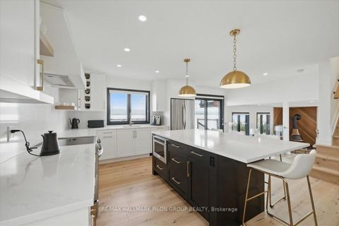 Photo 11 at 584 Bayview Drive, Constance Bay