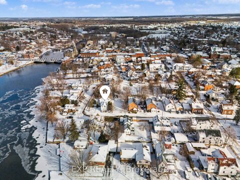 Photo 10 at 135 & 139 CHARLES Street, Carleton Place