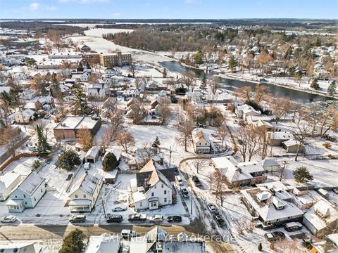 Photo 2 at 42 & 46 Allan Street, Carleton Place