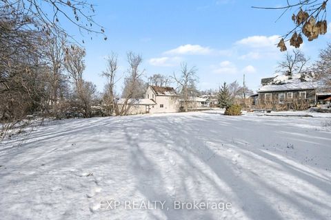 Photo 11 at 42 & 46 Allan Street, Carleton Place