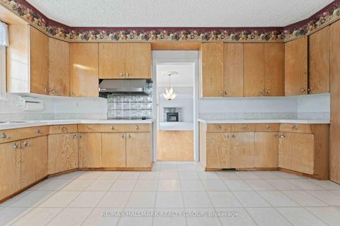 Photo 8 at 3654 Navan Road, Mer Bleue/Bradley Estates/Anderson Park, Orleans