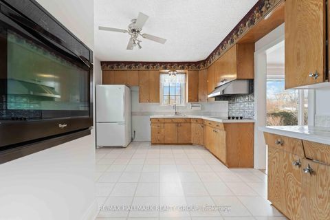 Photo 9 at 3654 Navan Road, Mer Bleue/Bradley Estates/Anderson Park, Orleans
