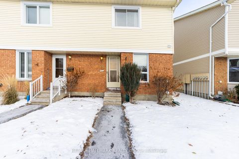 Photo 0 at 29 - 935 Cookshire Crescent, Fallingbrook/Ridgemount, Orleans