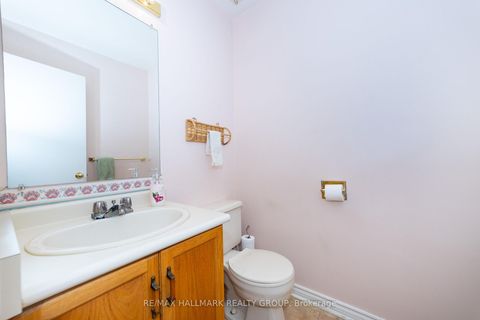 Photo 13 at 29 - 935 Cookshire Crescent, Fallingbrook/Ridgemount, Orleans