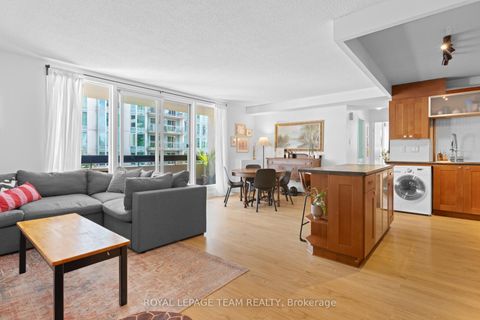 Photo 10 at 503 - 141 Somerset Street W, Ottawa Centre/Golden Triangle, Ottawa Centre