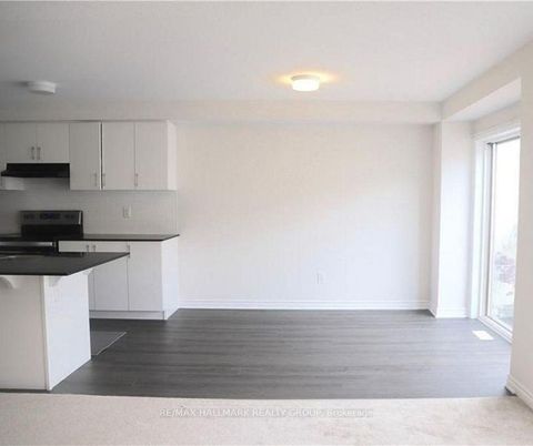 Photo 4 at 1686 Maple Grove Street, Stittsville (North), Stittsville