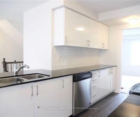 Photo 6 at 1686 Maple Grove Street, Stittsville (North), Stittsville