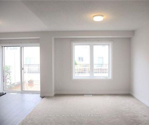 Photo 7 at 1686 Maple Grove Street, Stittsville (North), Stittsville